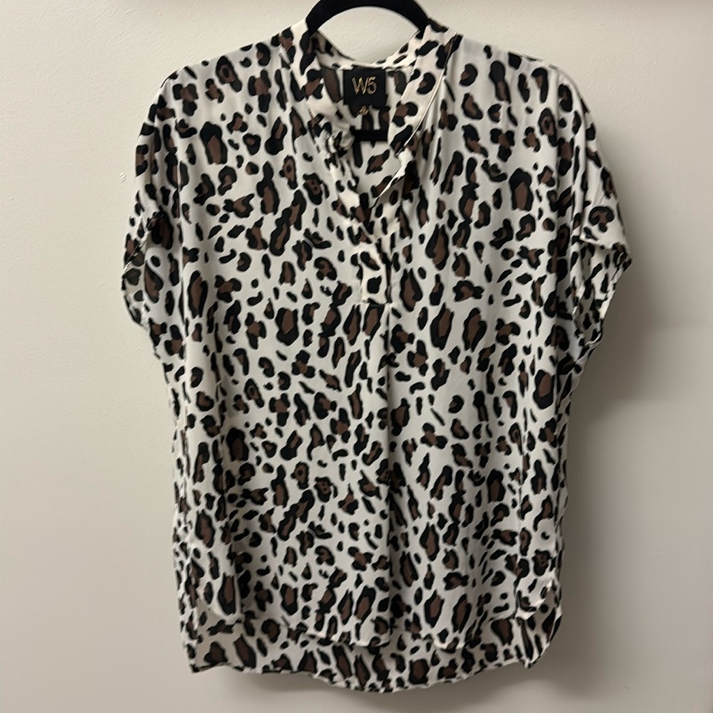 W5 Blouse Size XL Color Cream Black Brown